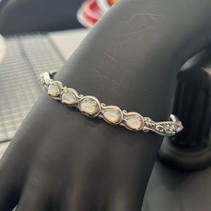 Carolyn Pollack 5 stone Mother of Pearl Cuff bracelet